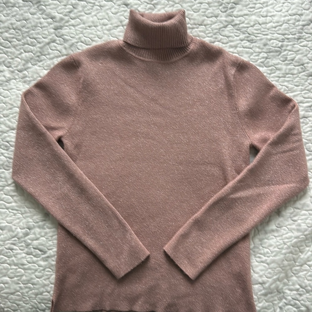 Zara girls sweater. Size 10.